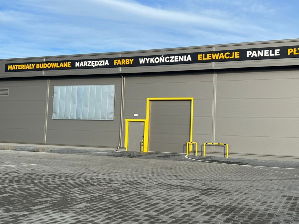 Budynek-handlowo-magazynowy-o-powierzchni-1100-m204