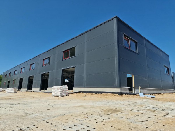 Budynek-magazynowy-o-powierzchni-800-m2-w-Kowalach-gmina-Kolbudy06