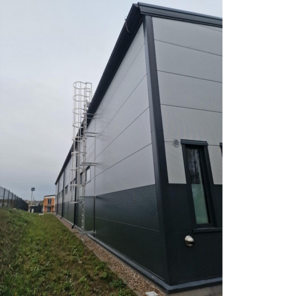 Dwie-hale-magazynowe-w-Gdasku-o-powierzchni-1000-m203