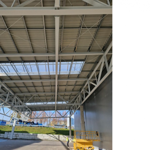 Wiata-przy-hali-magazynowej-LCP-na-terenie-zakadow-Scania-w-Supsku06