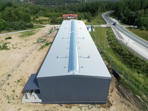Budynek-magazynowy-w-Koleczkowie---1000-m202