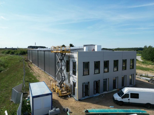 Budynek-magazynowy-w-Koleczkowie---1000-m207