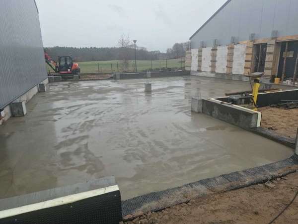 Rozbudowa-budynku-produkcyjno-magazynowego-w-Zau-03